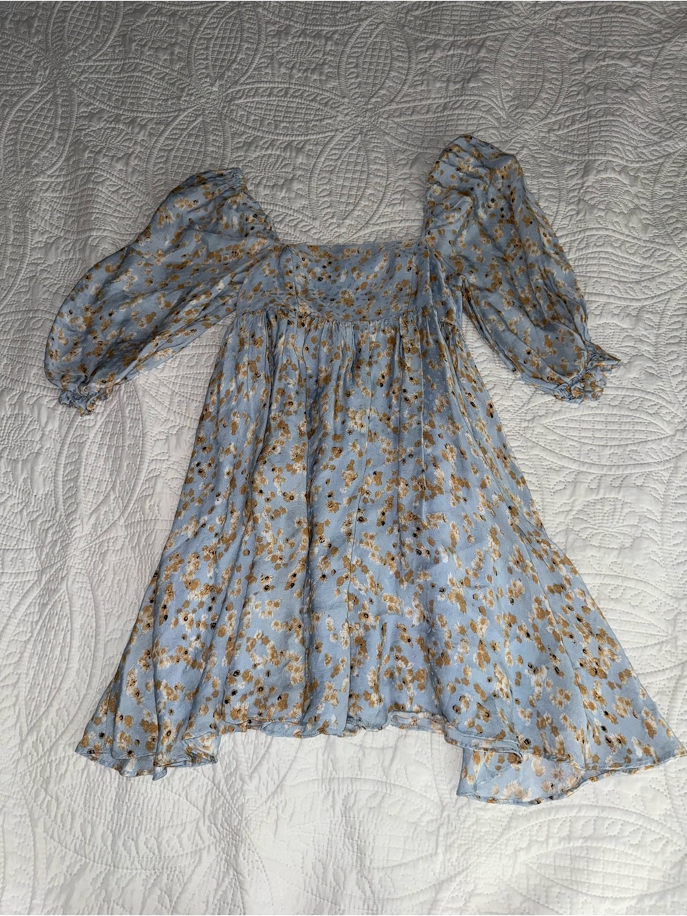 Light Blue Floral Mini Dress with Puff Sleeves